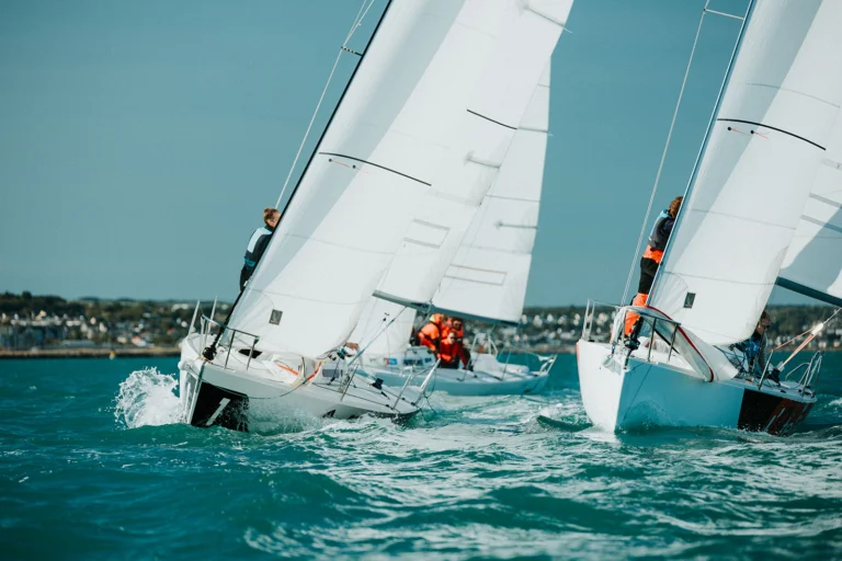 entrainement J80 cherbourg - entrainement voile universitaire cherbourg - yacht club de cherbourg